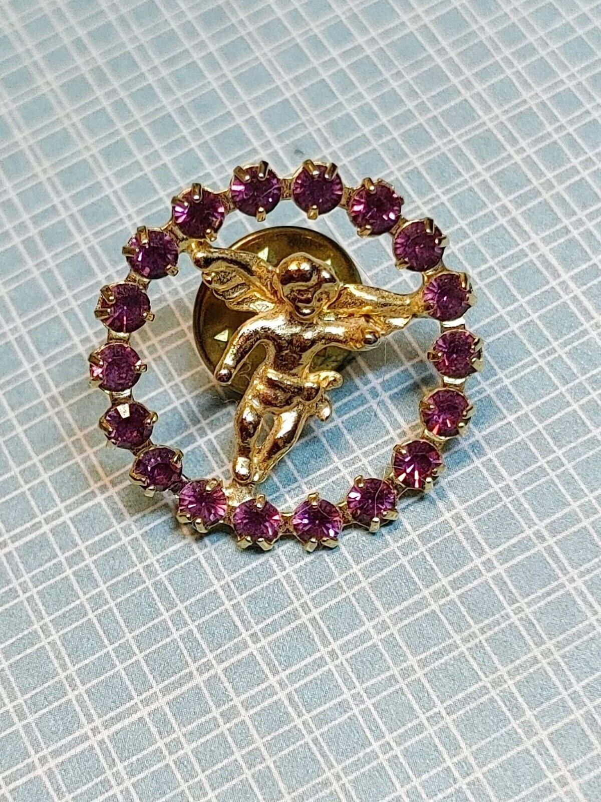GoldTone Guardian Angel Pin Purple Rhinestone Circle Wreath Vintage