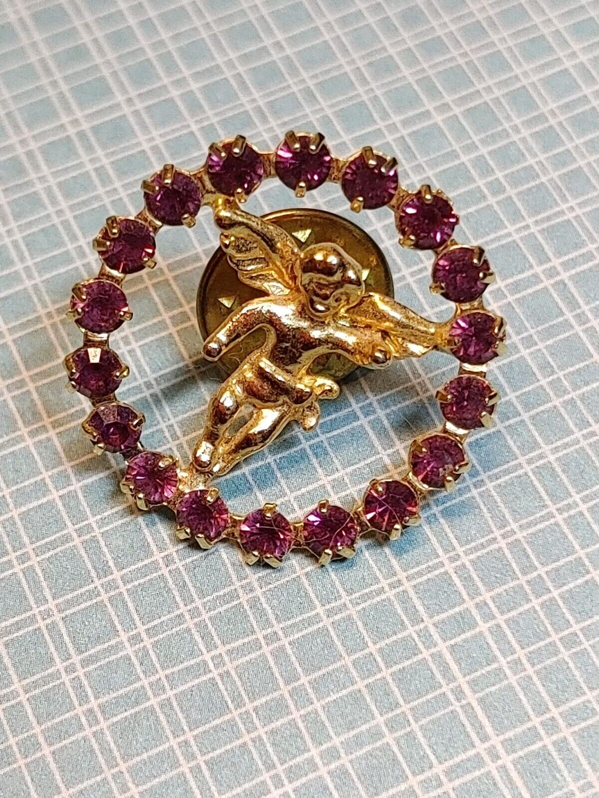 GoldTone Guardian Angel Pin Purple Rhinestone Circle Wreath Vintage
