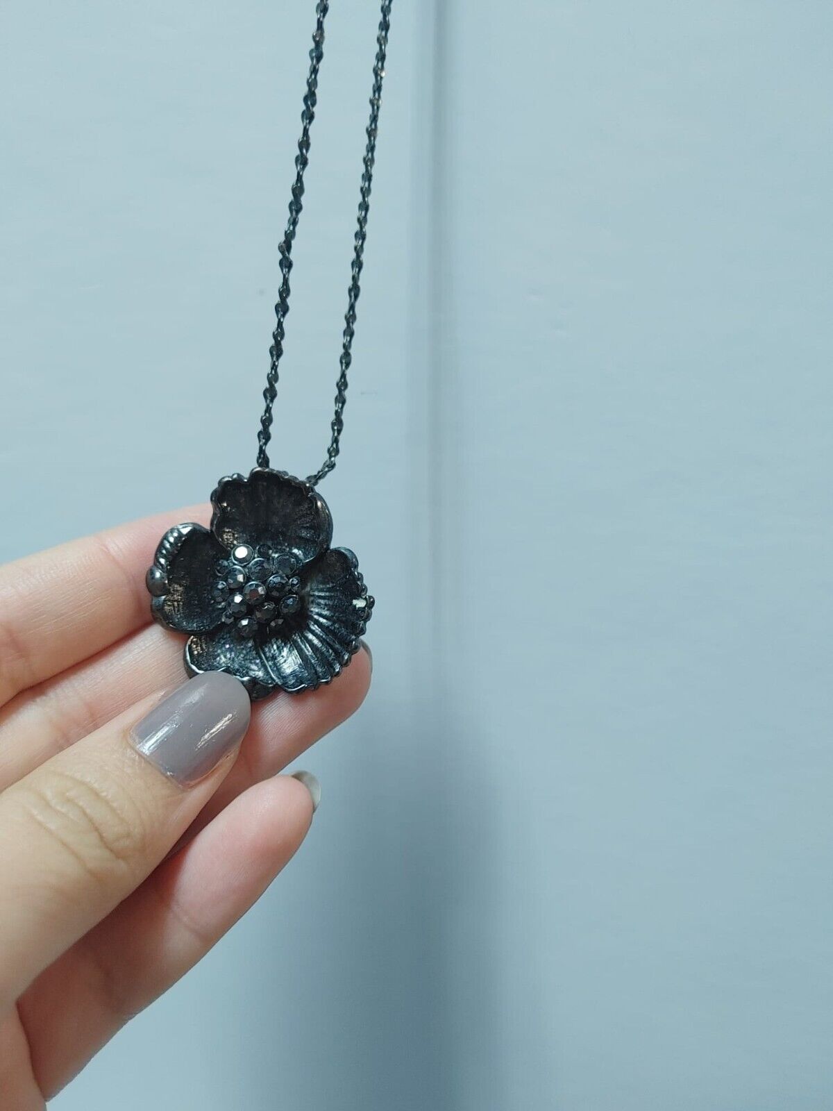 Vintage Black Poppy Flower Pendant Necklace with Rhinestone Black Chain