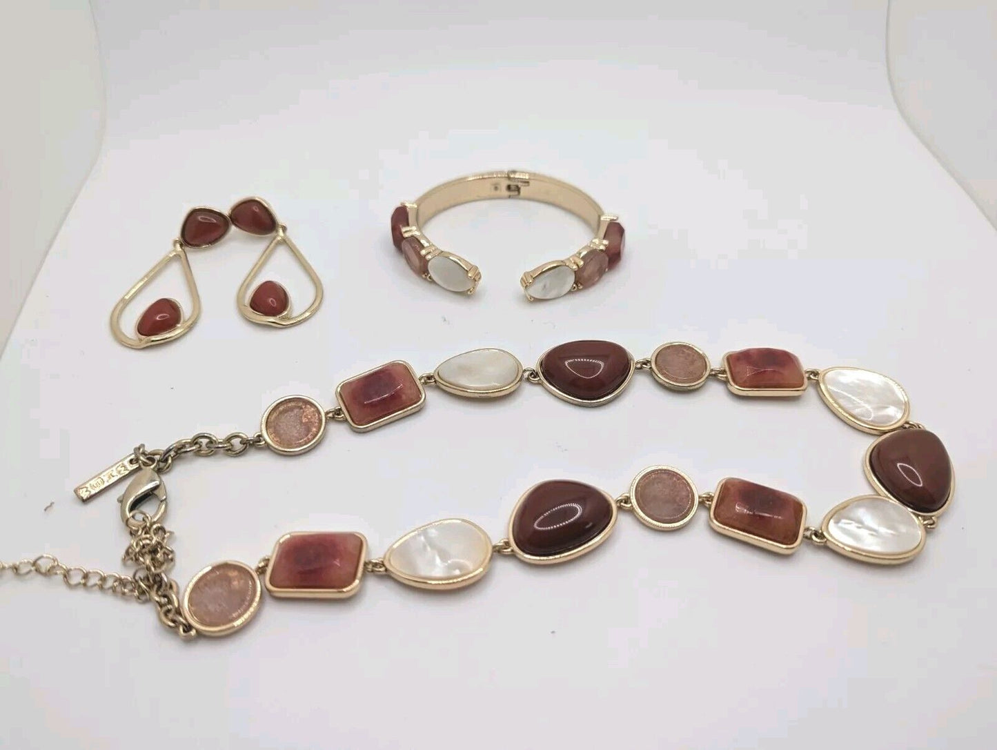 JEWELRY SET White House Black Market Gold tone Women's Fashion