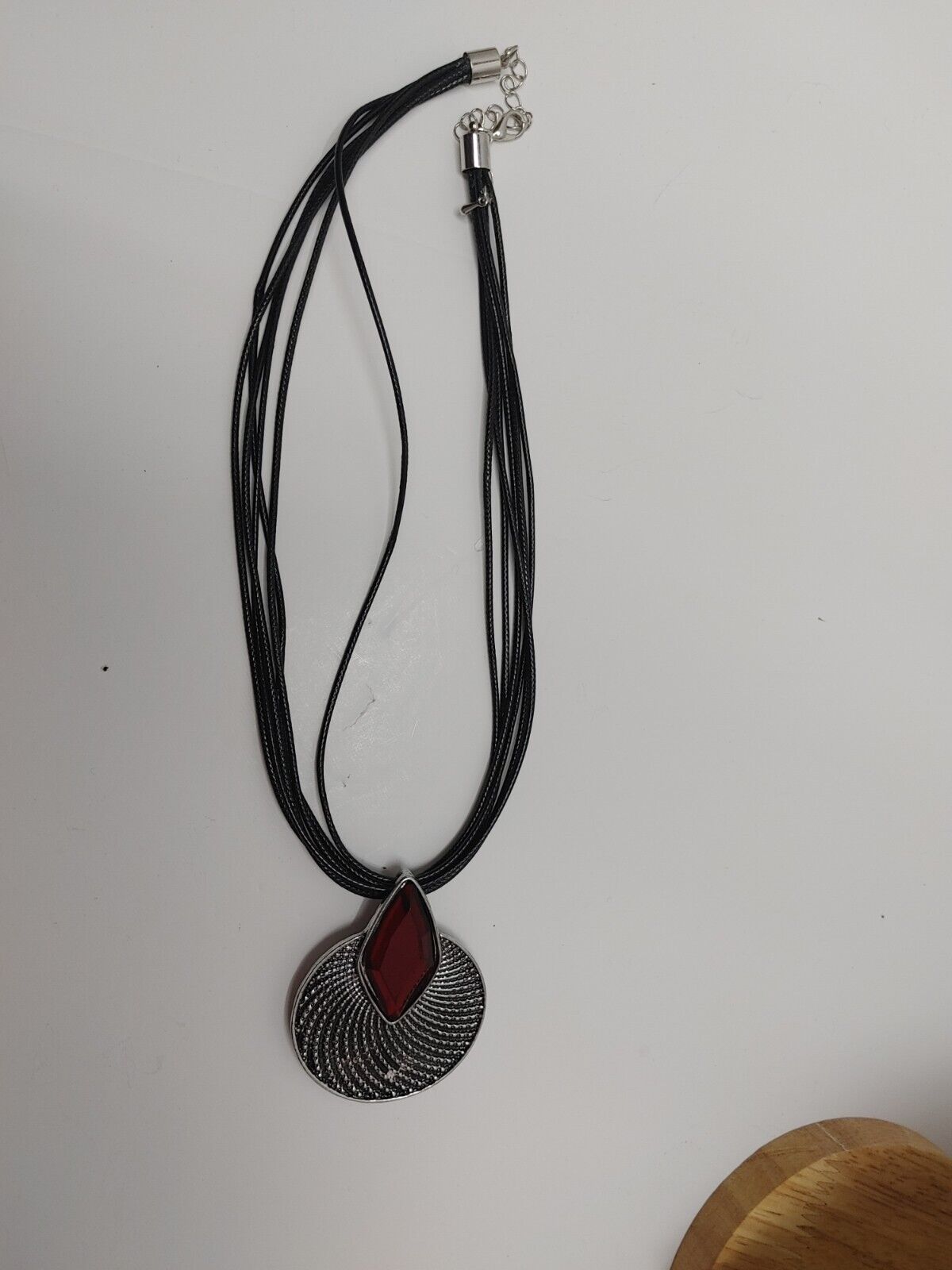 Designer Inspired Silver Tone Metal Red GEMSTONE PENDANT LEATHER NECKLACE