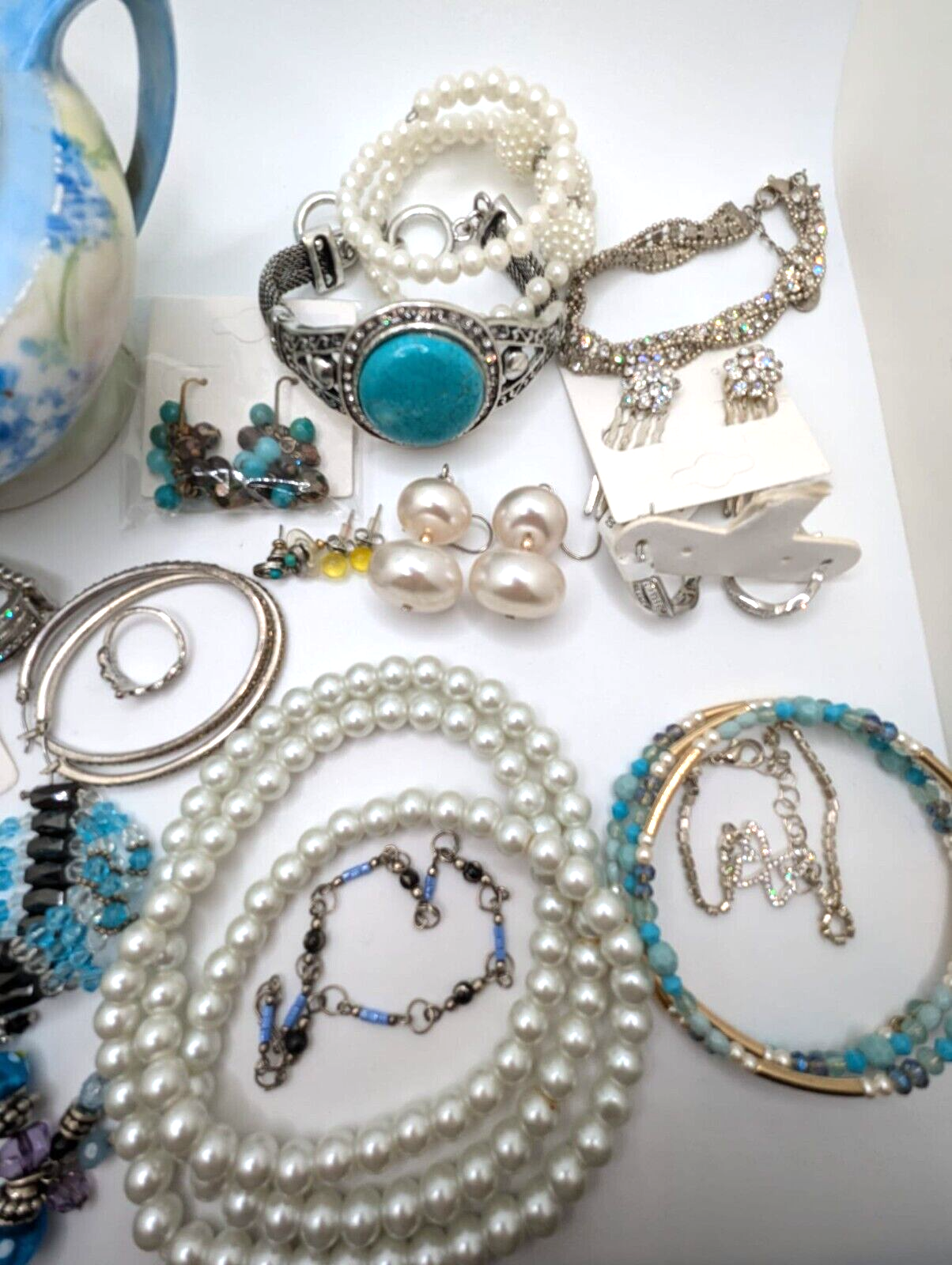 Vintage to Now Costume Jewelry Lot Wearable Bracelet Necklace ++ Gift for her