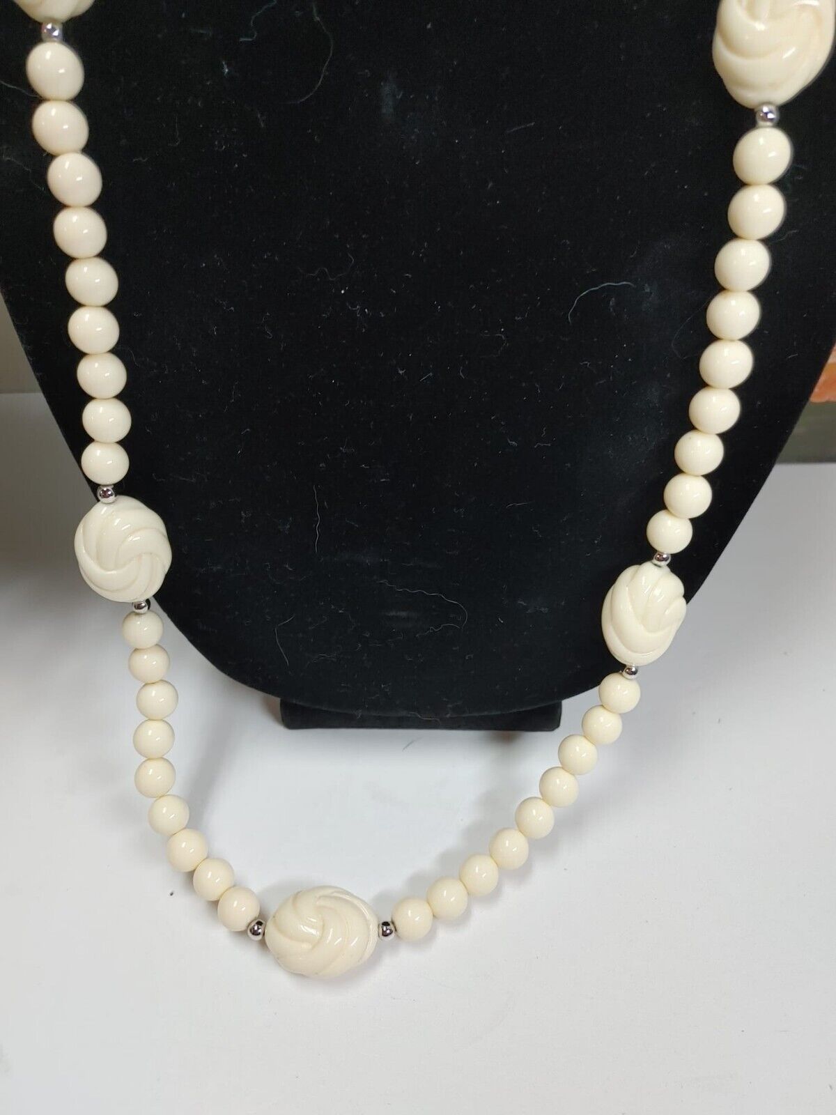 Vintage 1980s Avon Necklace & Earrings Chunky Cream Acrylic Knot Beaded
