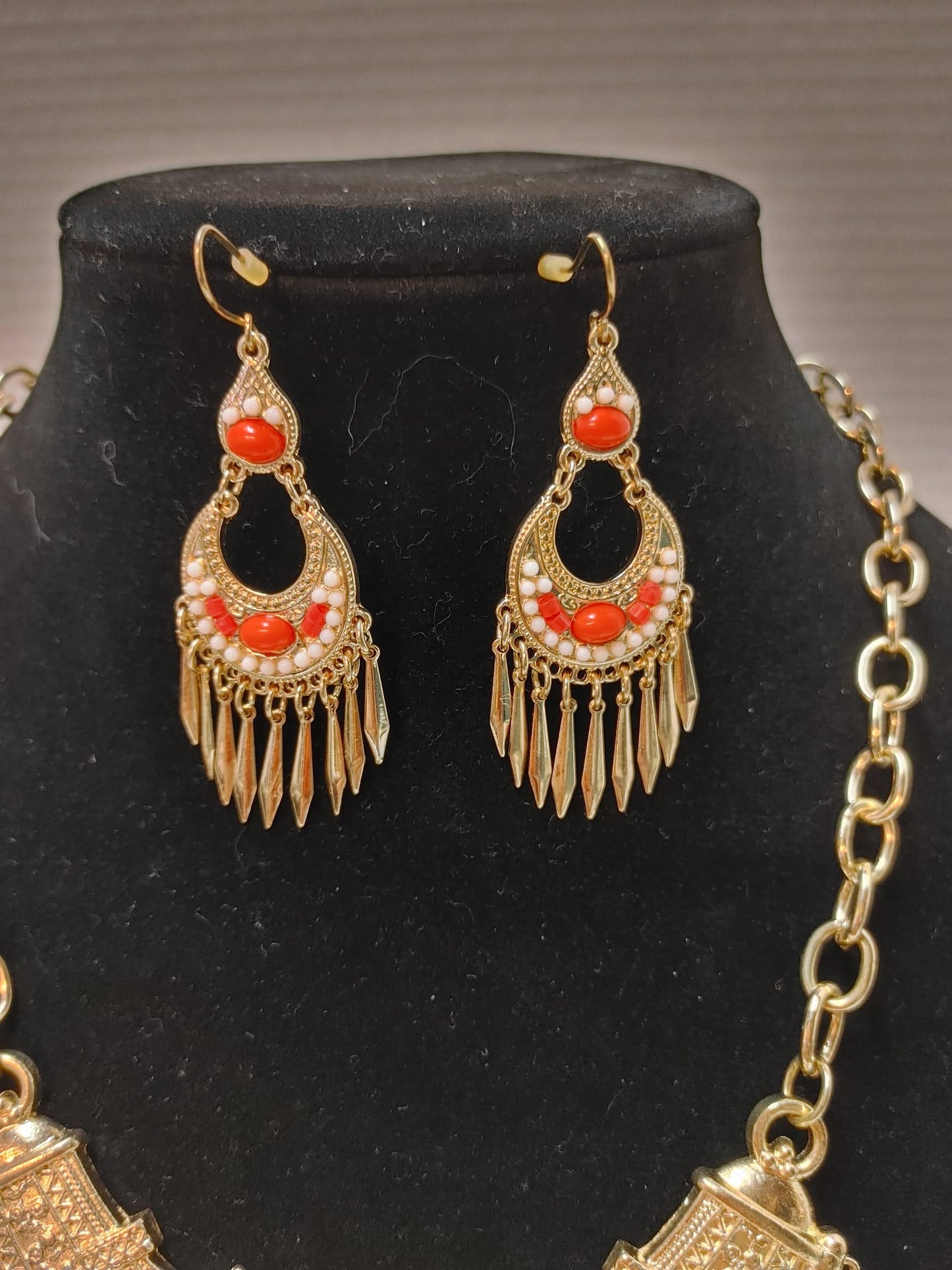 Egipcian Empress Bohemian Tribal Bib Coral color stone Necklace & Earrings Gold