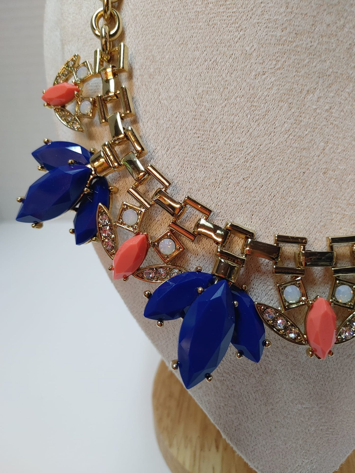 GV9 Necklace Statement Cobalt Blue & Apricot Runway Jewelry set Gold Tone VGT