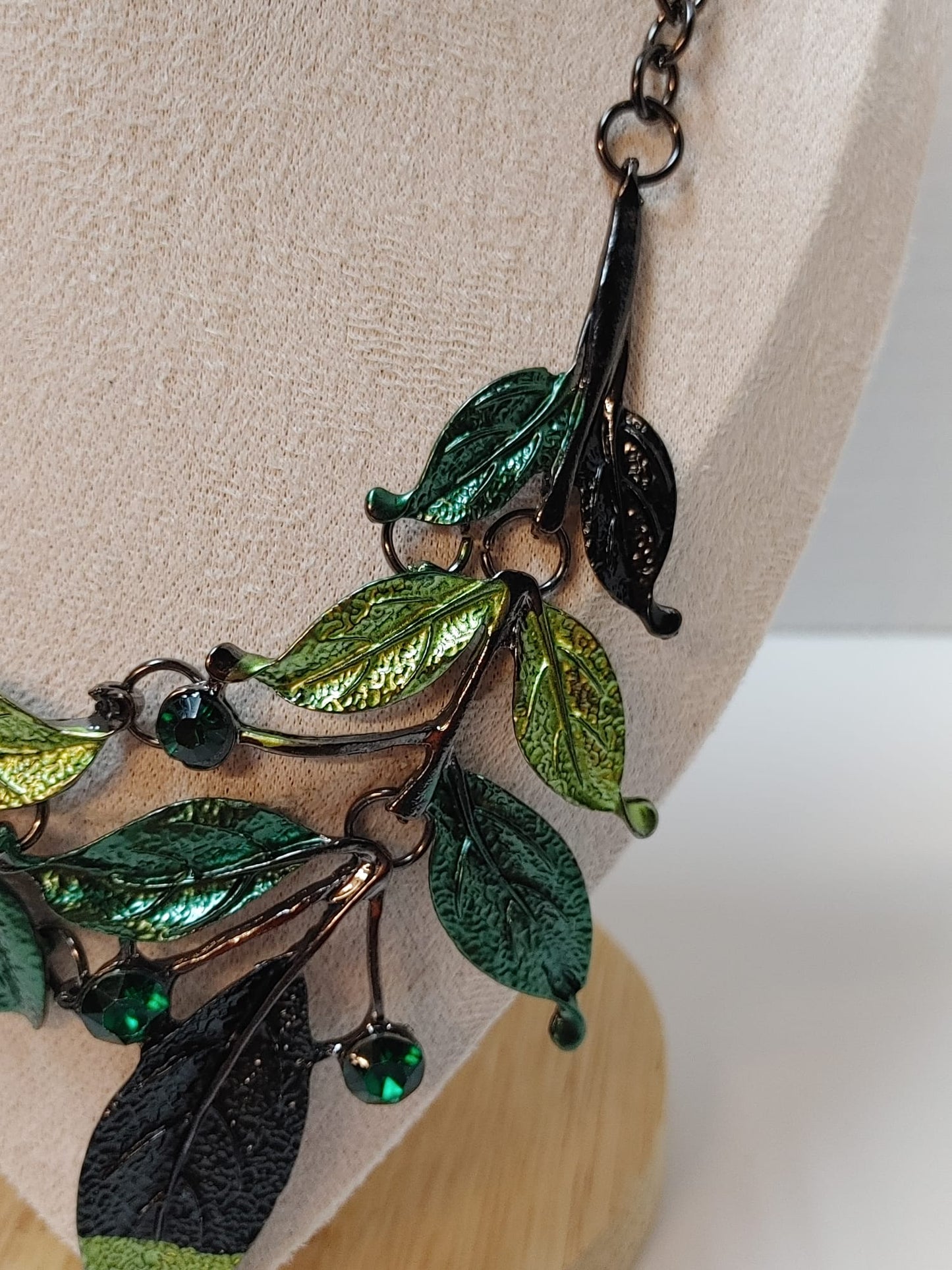 Leaf Necklace Matching Earrings Dangle Drop Jewelry Set GunMetal Rhinestones
