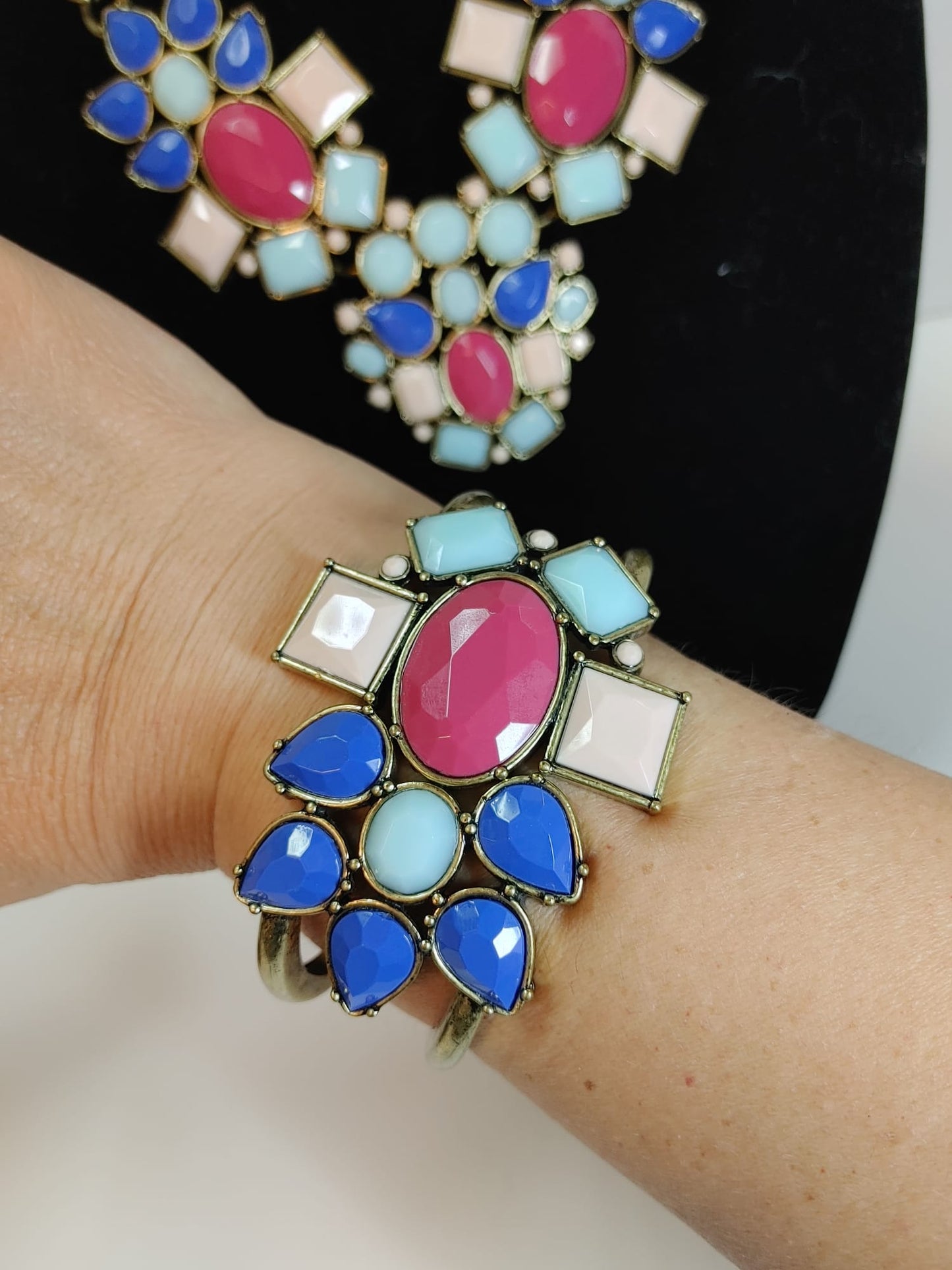 NRQ Block Faceted Lucite Necklace Bracelet Ring Earrings Demi Parure Statement