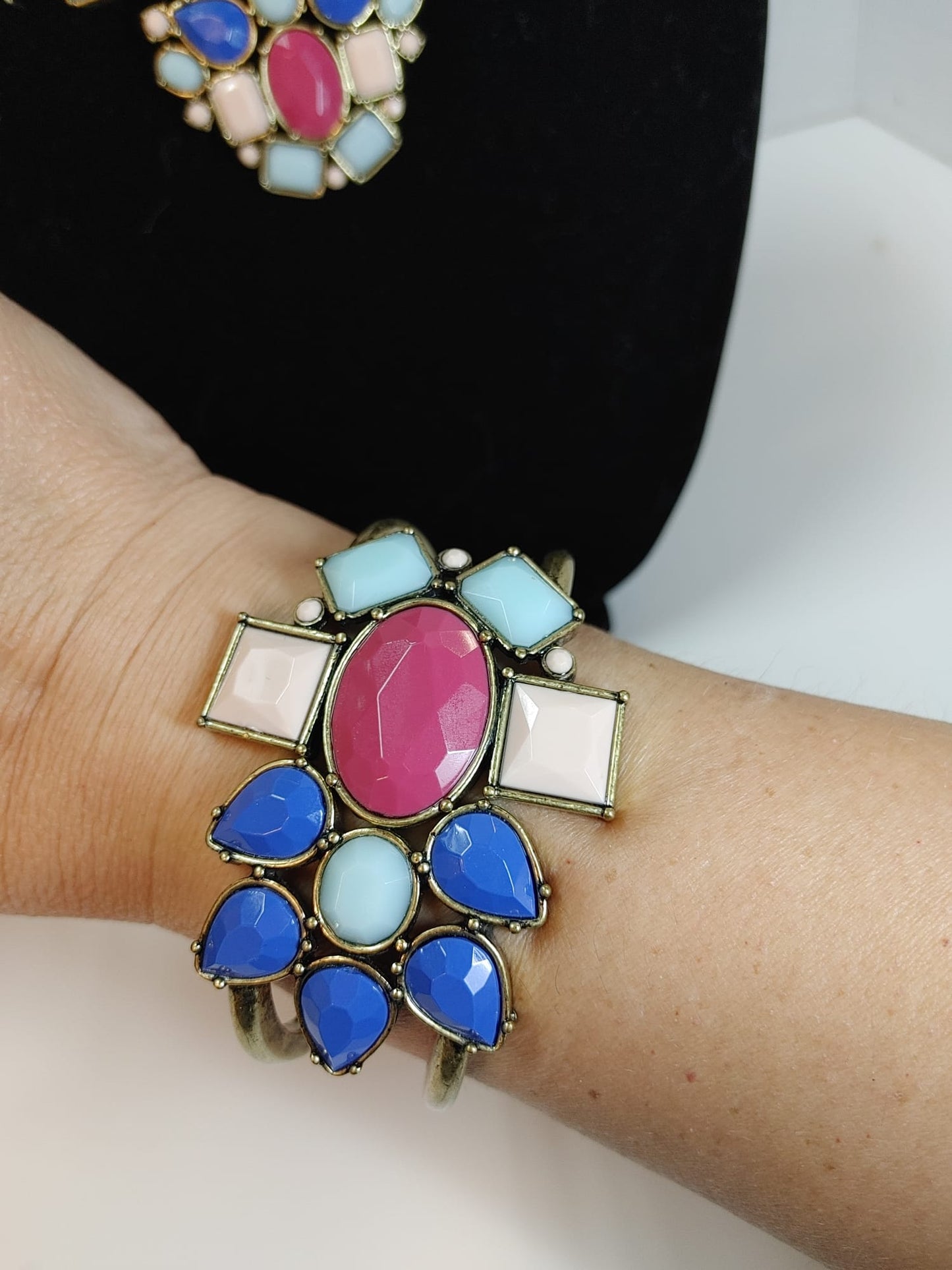 NRQ Block Faceted Lucite Necklace Bracelet Ring Earrings Demi Parure Statement
