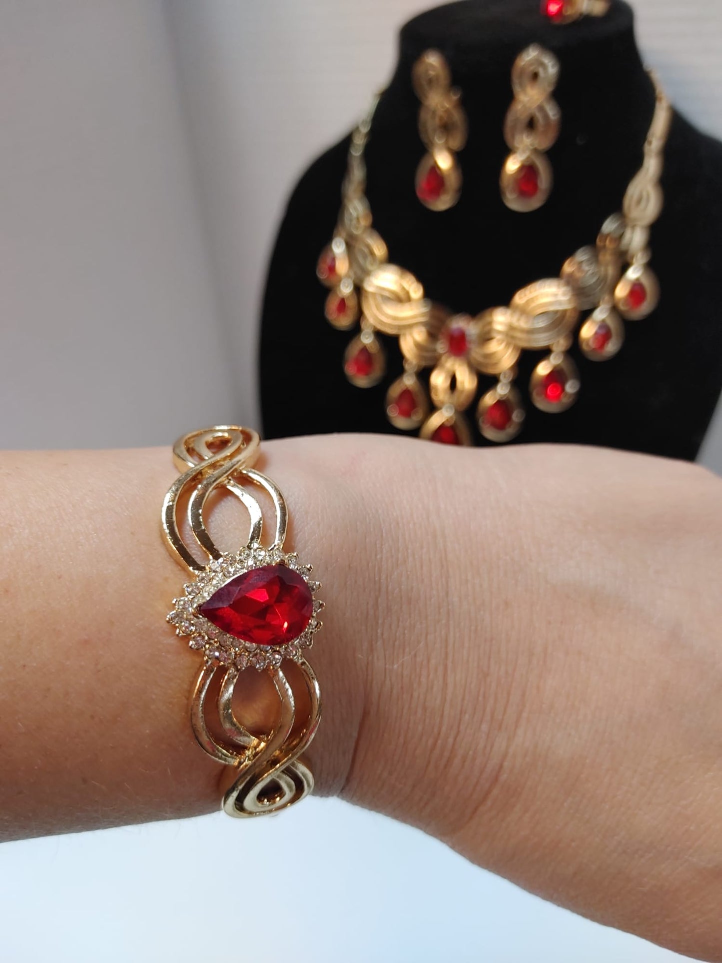 Women Jewelry Set Goldtone Red Zircon Tassel Crystal Wedding Party Necklace Ring