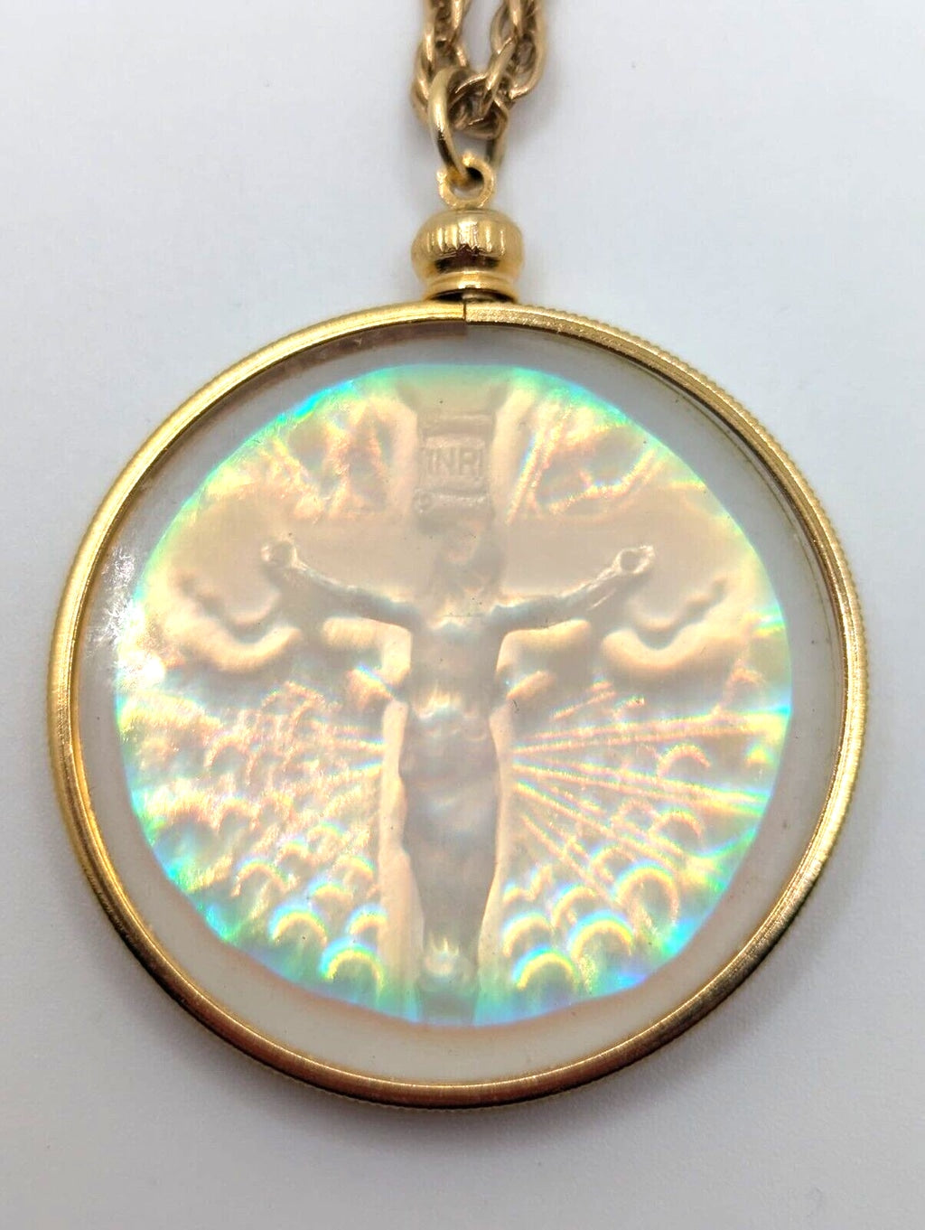 Vintage 10k Gold Filled Glass Hologram Art 3D Jesus Pendant Necklace 18" Chain