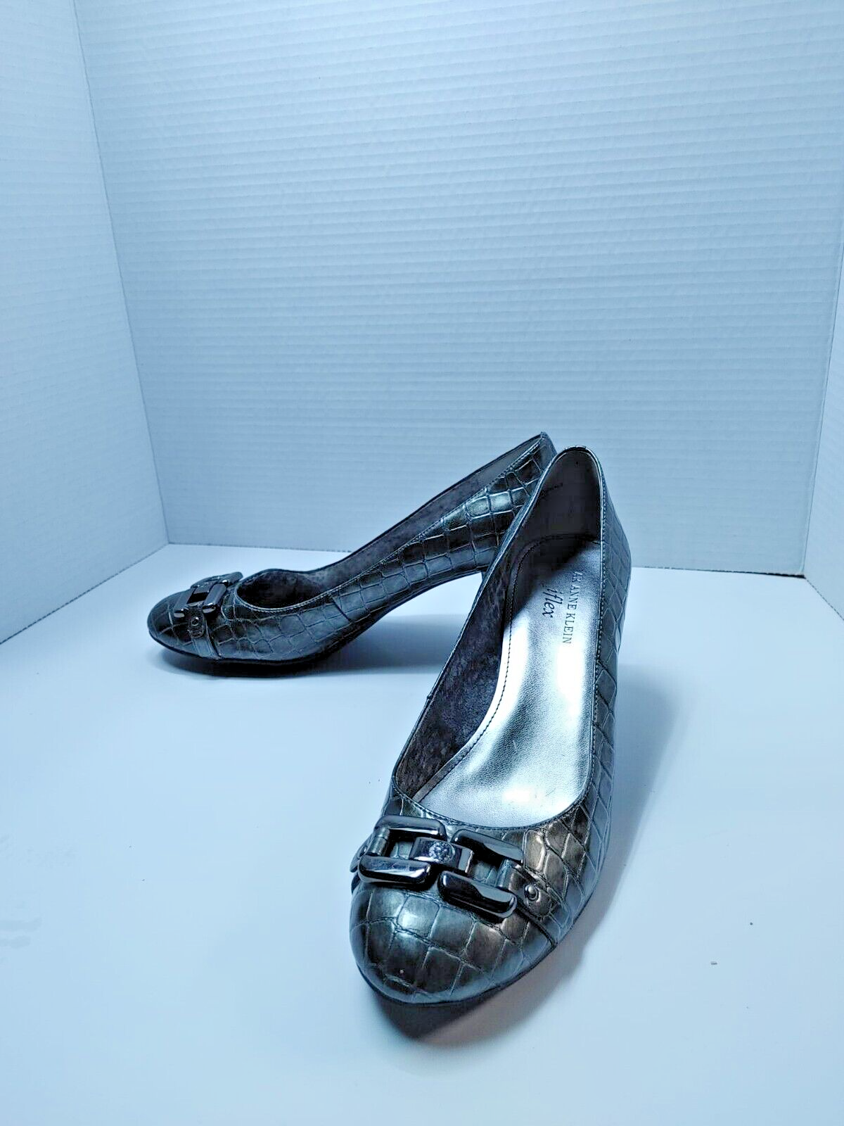 AK Anne klein iflex Block Heels Shoes Sz 9M Pewter Croc Print dark Grey Shiny