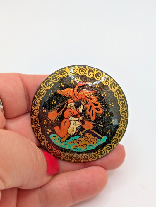 Vintage Russian Hand painted Brooch Lacquer 1993