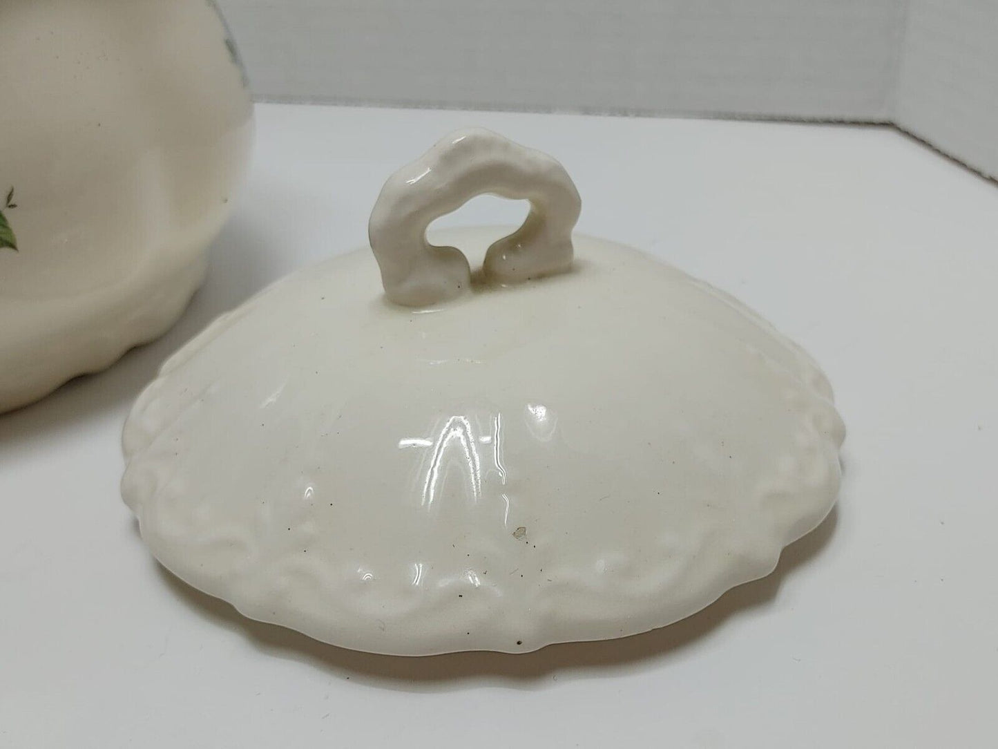 Vintage Ratauds Covered Serving Dish 1960's England Vanilla White w/ Roses