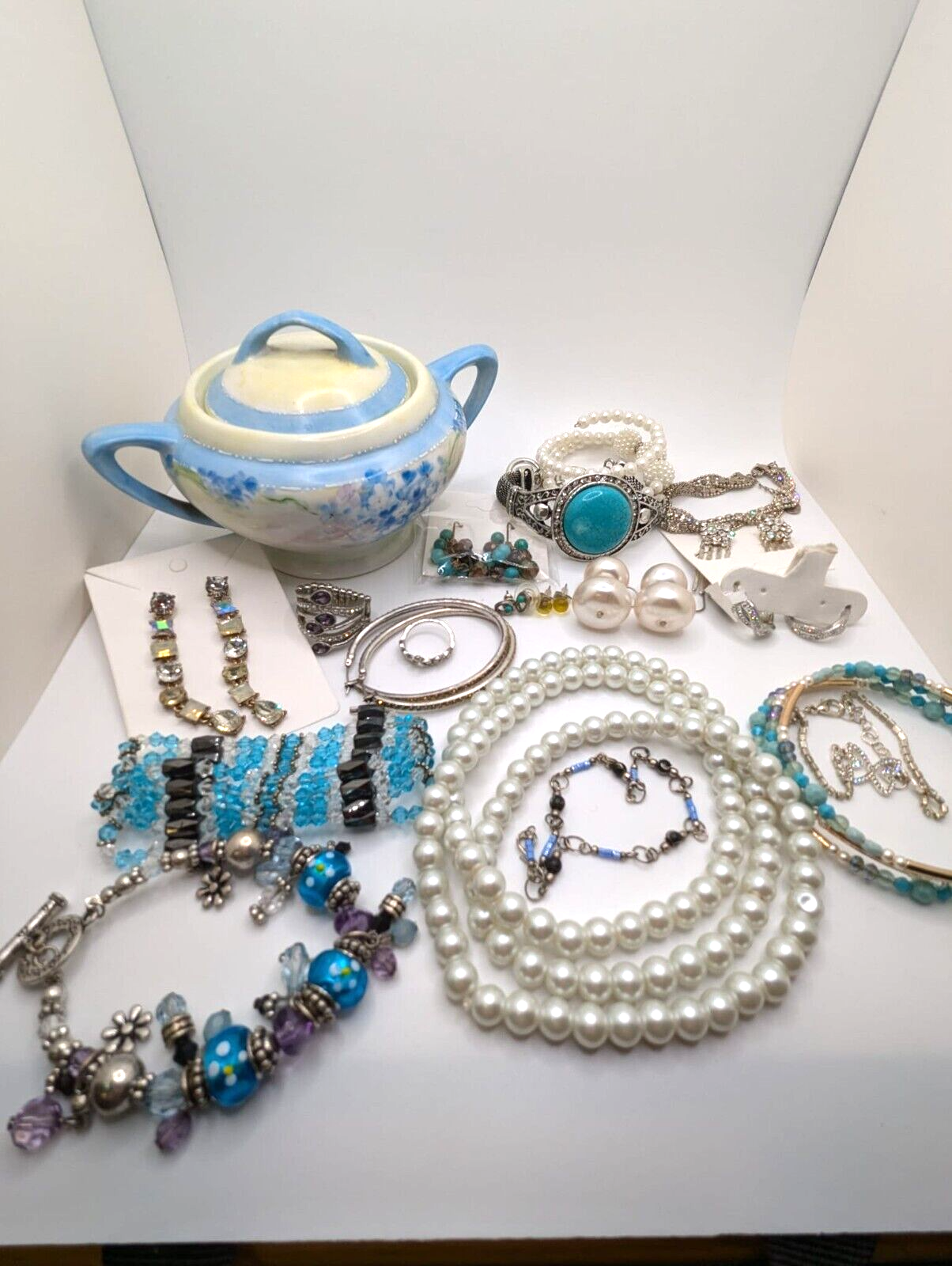 Vintage to Now Costume Jewelry Lot Wearable Bracelet Necklace ++ Gift for her