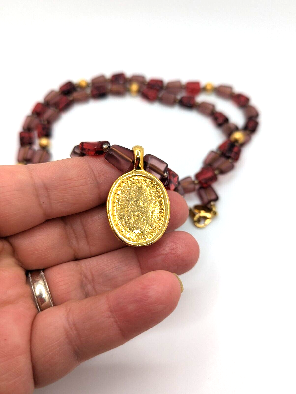 90's Worthington Vtg Necklace Earrige Frosted Cabochon Burgundy Beaded Signed