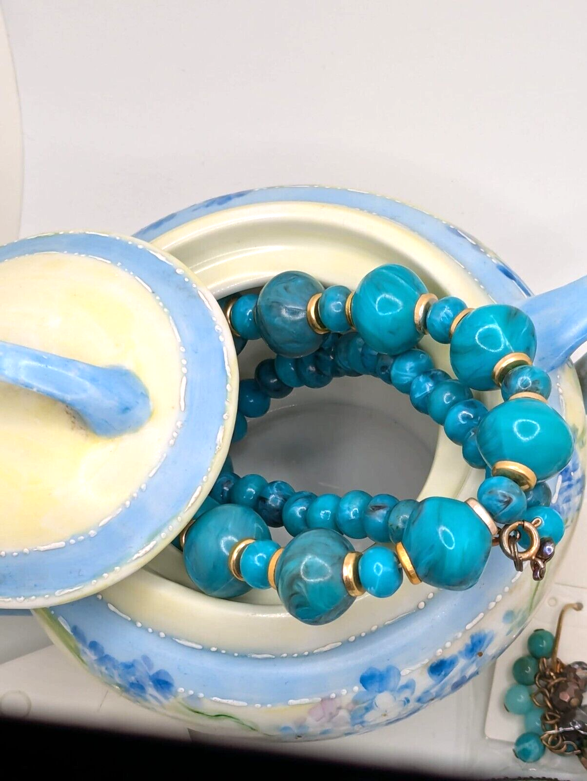 Vintage to Now Costume Jewelry Lot Wearable Bracelet Necklace ++ Gift for her