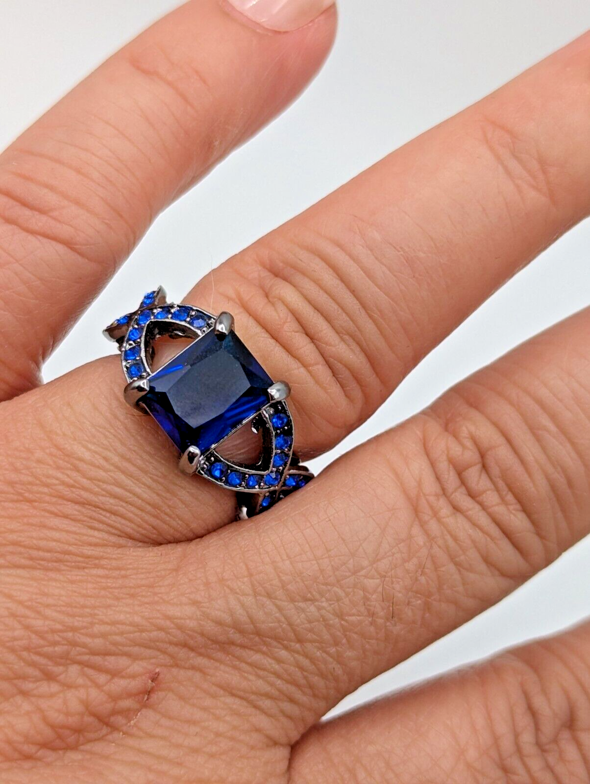 10KT Black Gold Filled Ring Blue Sapphire Simulated Engagement Wedding