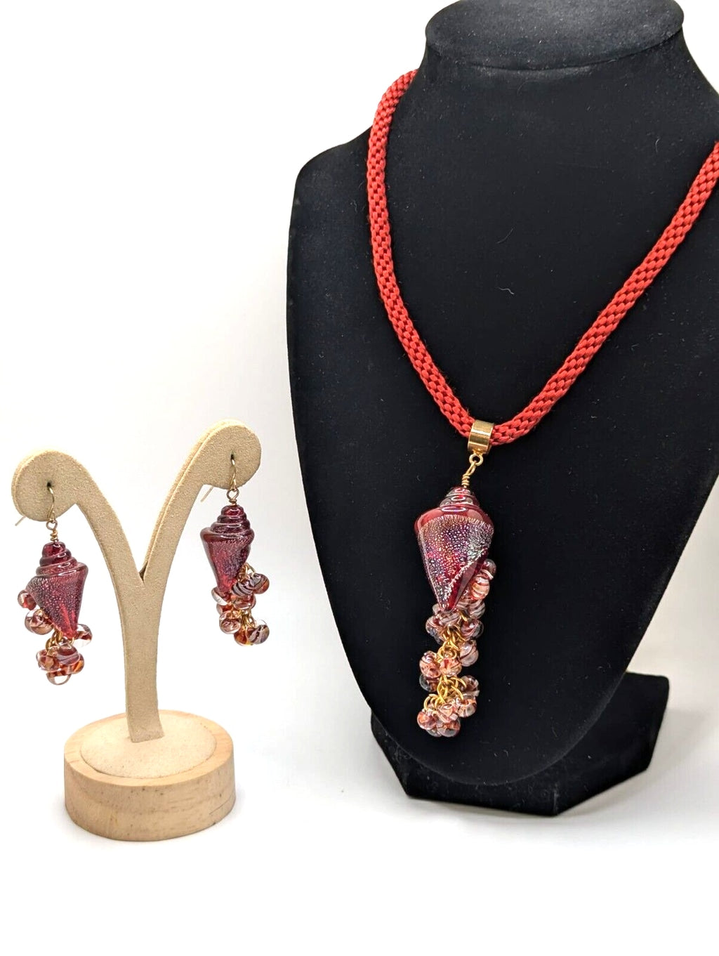 Art Glass Red Seashell Nautilus Necklace & Earrings Red Rope Cord