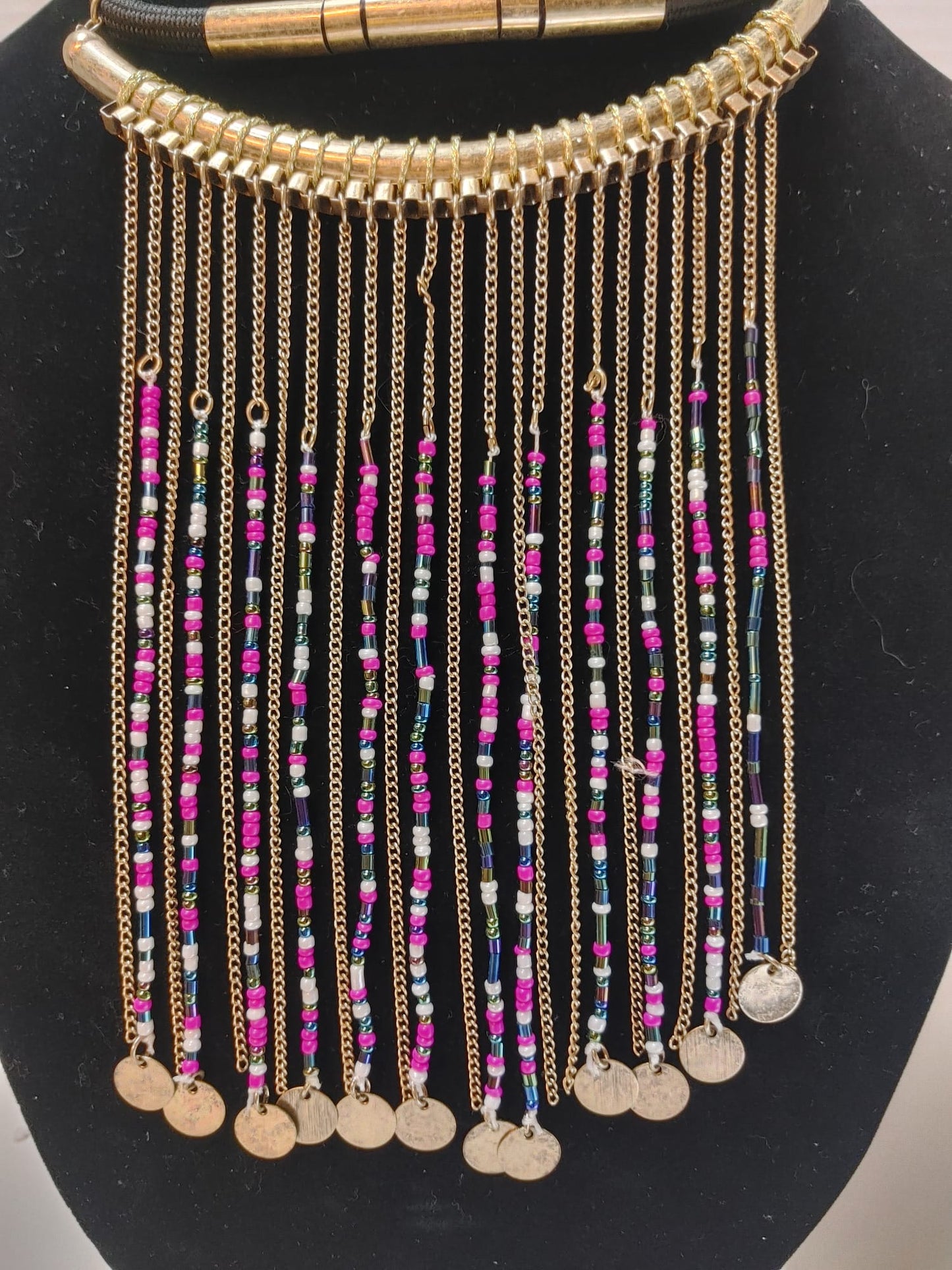 See Me Roar Necklace Antique Style Beads Avon MARK
