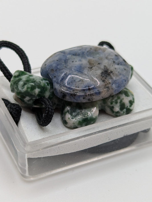 Blue Sodalite Green TURTLE tortoise GEM carving Pendant NECKLACE