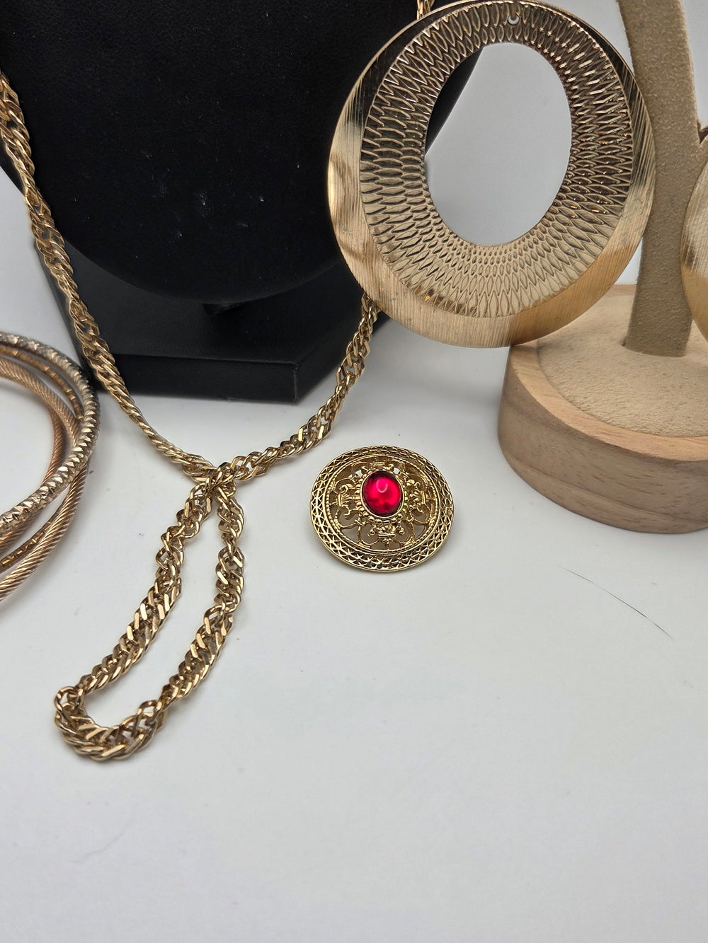 Vintage Gold-Tone Jewelry Lot with Sarah Coventry Necklace, 8pc