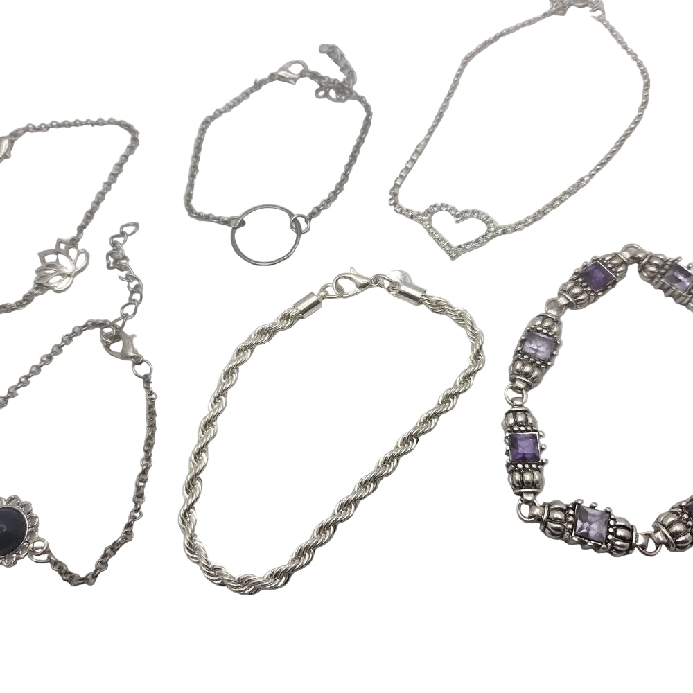 Armbandkollektion in Silber und Lila