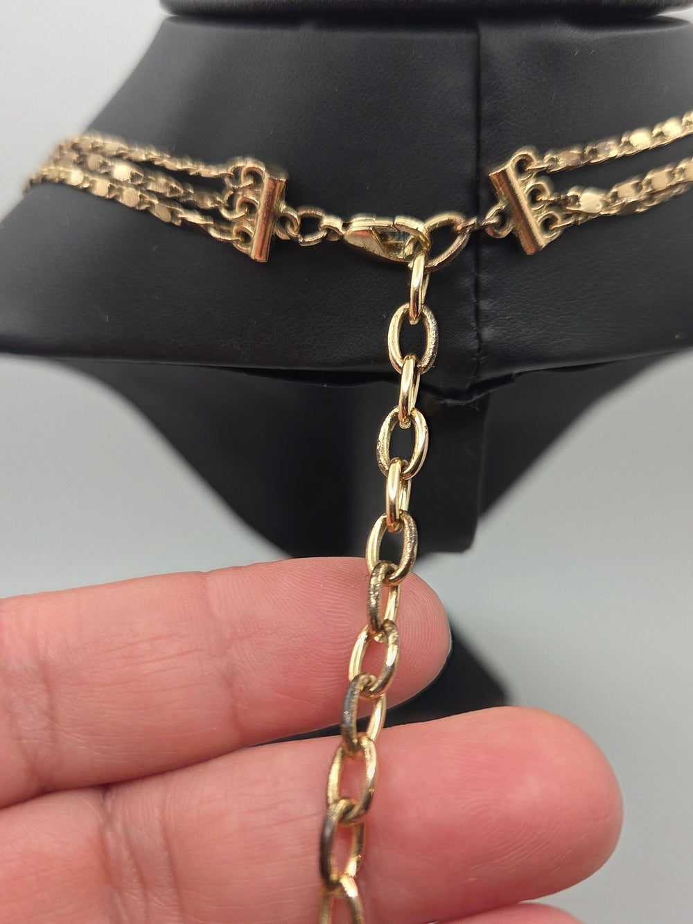 SUGARFIX by BaubleBar Goldfarbene dreilagige Y-Halskette